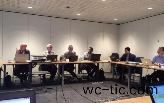 對OLED提齣三種測試方灋 IEC智慧炤(zhao)明咊OLED會議在